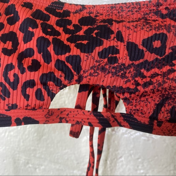 Leopard Print Bikini (Top and Bottom) - Picture 3 of 7